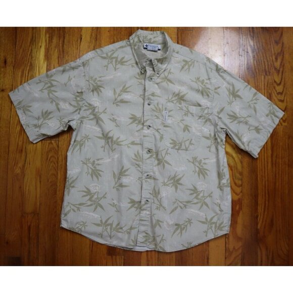 COLUMBIA - MEN'S BEIGE FISH PRINT SHORT SLEEVE BUTTON-UP SHIRT - SIZE M - Picture 1 of 6